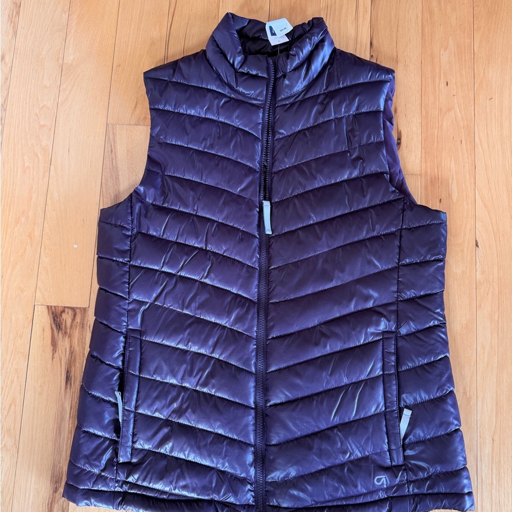 Gap Women's Purple Puffer Vest